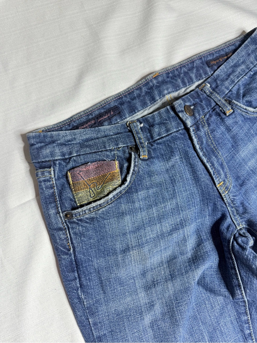 Citizens of Humanity Womens Size 27 Bootcut Linda Denim Jeans Low Rise - Picture 4 of 13